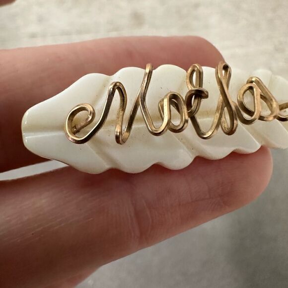 Art Deco Period Wire Mother Brooch - Picture 3 of 4